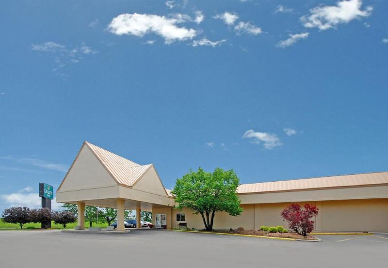 Quality Inn Morris I-80 Exterior photo